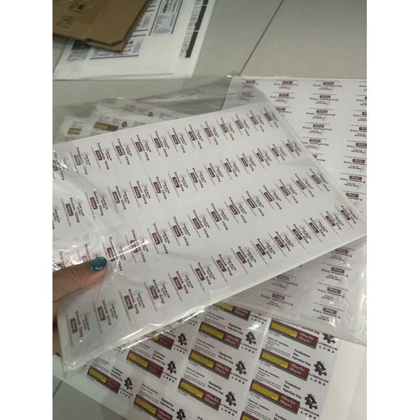Waterproof Custom Size Glossy Finish Glass Vial Labels for Pharmaceutical Use