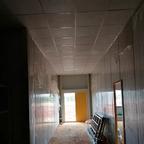 Prefabricated Flat Pack Modular Accommodation Block Waterproof Labor Camp Clinic Buildings