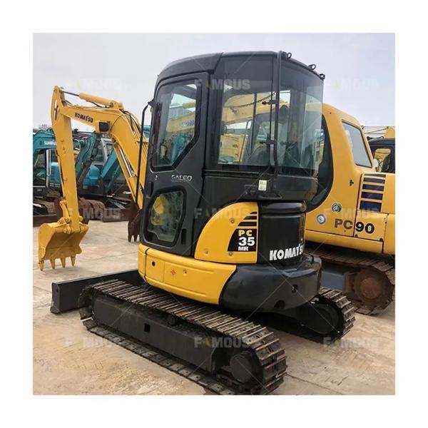 Japanese Used 3 Ton Mini Excavator PC30 PC40 PC55 Machine Weight 4000 kg in Japan