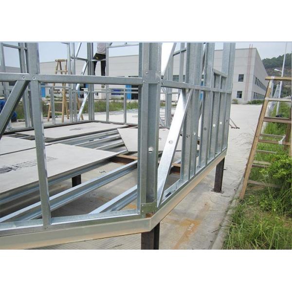 Светлая вилла гостиницы курорта бунгало Overwater железного каркаса датчика