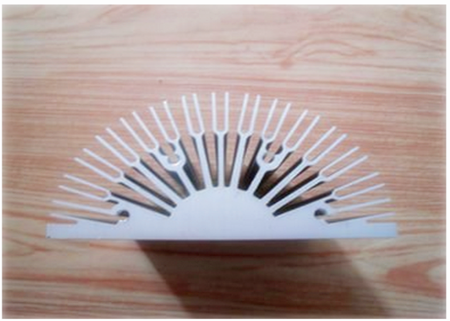 СИД прессовало алюминиевый Heatsink с анодируя сплавом отделки T3-T8