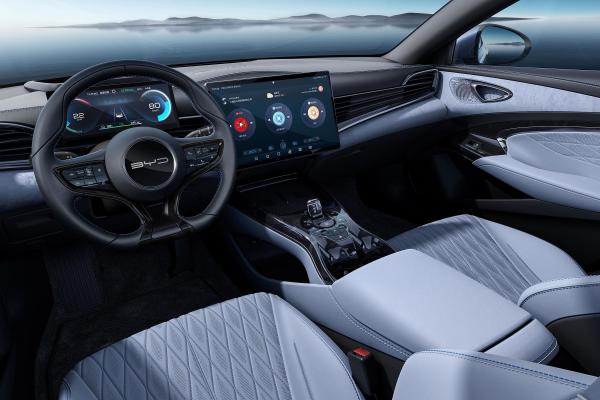 2023 BYD SEAL EV Pure Electric Car 700Km Rear Drive 4WD Version 4-door 5-seat Left Steering for Your Manufacturing Needs