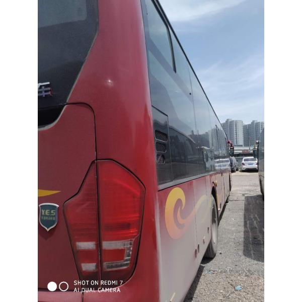 Le diesel rouge Yutong utilisé par LHD transporte 68 sièges avec la transmission manuelle
