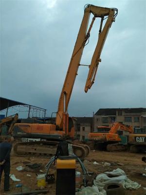 Máquina escavadora alta Long Reach do crescimento da demolição do alcance da certificação 23M Q355B do CE, máquina escavadora longa do crescimento de 385 Hyundai