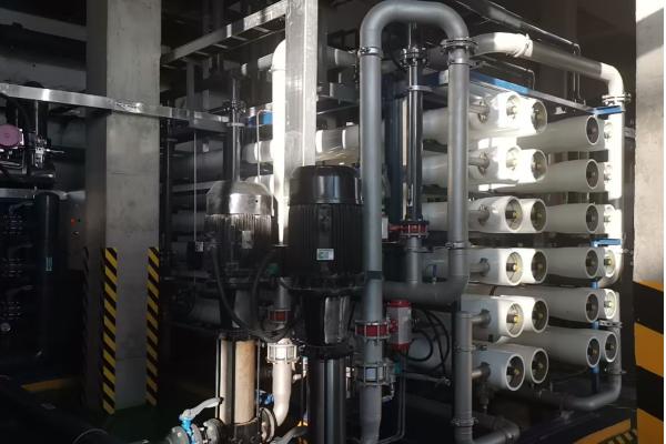 Custom Industrial Reverse Osmosis Water Filtration System RO Equipment Skid Structure