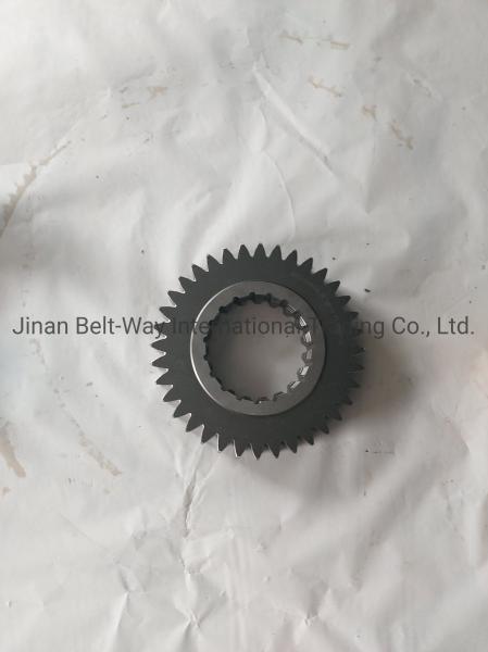 Sinotruk HOWO Truck Parts Hw19710 Transmission Gear Az2210040445 for South Asia Market