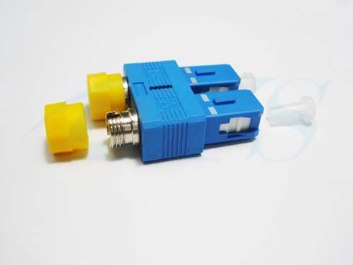 FC - SC Fiber Optic Adapter , Fiber Optic Audio Adapter ZR02