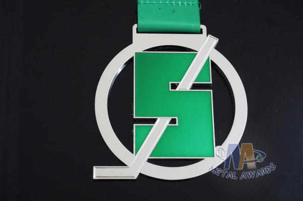 Epoxy Soft Enamel Custom Sports Medals Round Shape With Golf Logo Dancing Despoke
