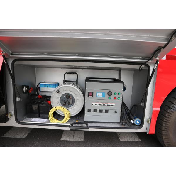 Natural Disaster Rescue 2000L mobile shower truck