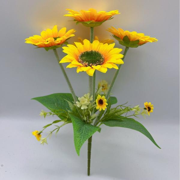 Flores simuladas Flores falsas del girasol Bouquet de flores del girasol Pañuelo de mano Flores Bouquet de bodas Decoración del hotel Flores