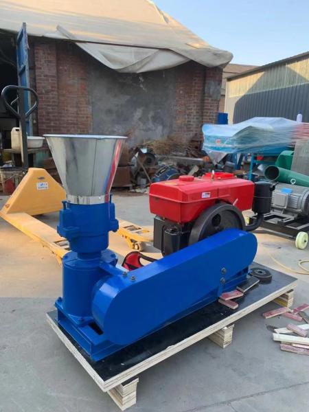 Home Small Farm Sawdust Wood Pellet Press For Making Biomass Ricehusk Grass