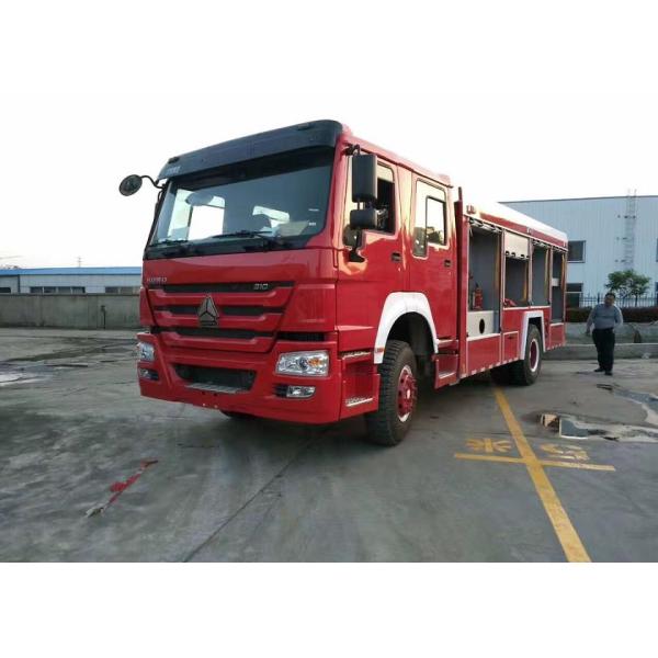 Howo 6 X 4 10 Wheel Large Fire Truck , Fire Service Truck For Factory