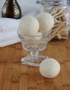 7cm 7.5cm 9 cm 100% wool dryer ball