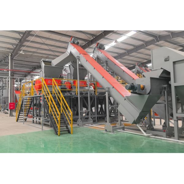 Hot Washing PET Plastic Recycling Line for Round Flat Bottles 500-1000kg/h