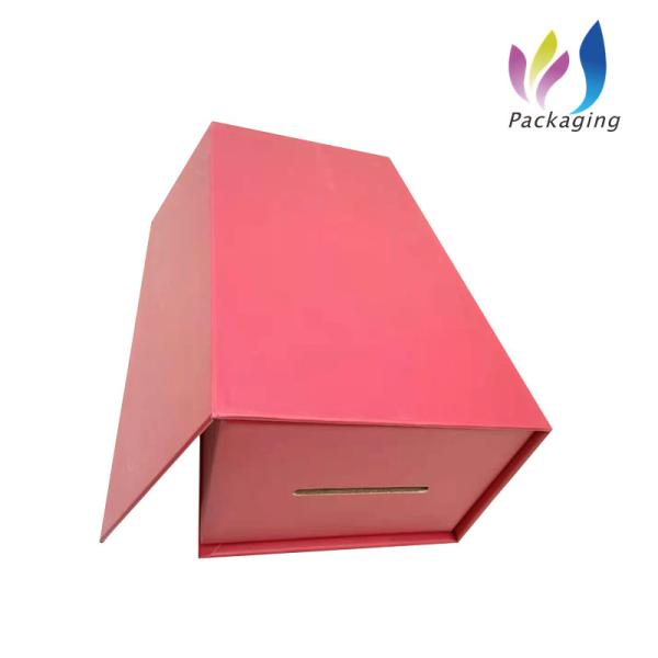 Luxury Beverage Packaging Boxes , Recyclable Magnetic Red Wine Gift Box With Logo