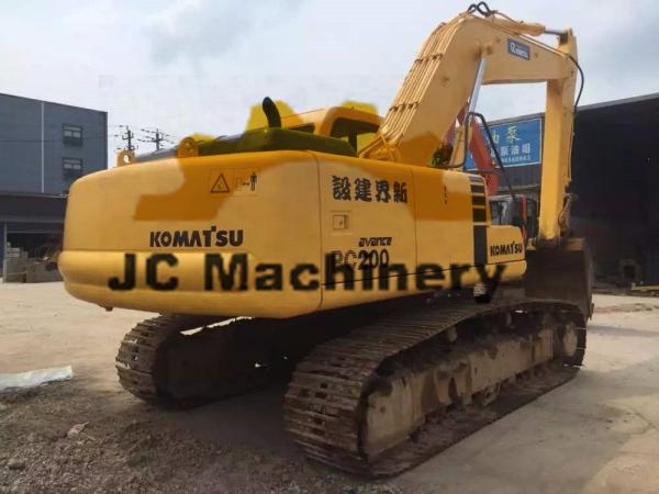 Máquina escavadora popularmente usada de 20 toneladas PC200-6 de KOMATSU com tamanho da cubeta do ³ de 0.7m na venda