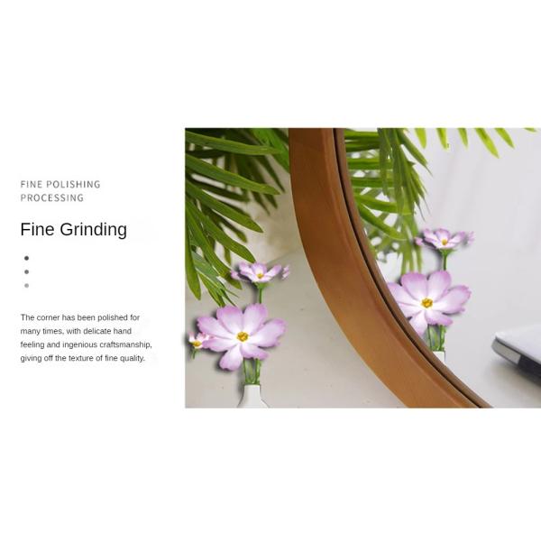 Антикварный декор бани на стене с деревянным зеркалом в стиле Морден