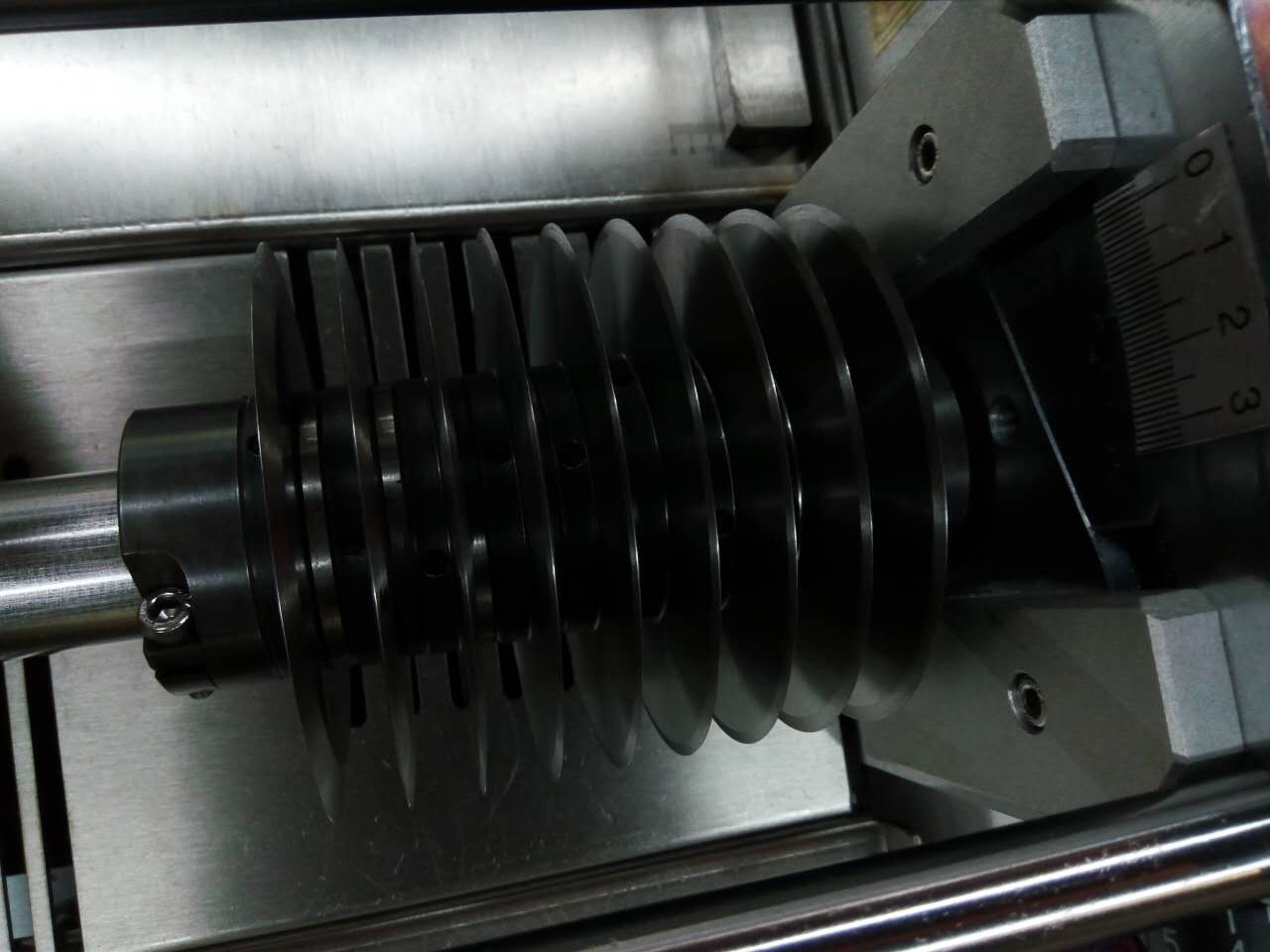 PCB Depanelizer 9 линий режа 9 панель прокладки СИД алюминия лезвий MCPCB наборов