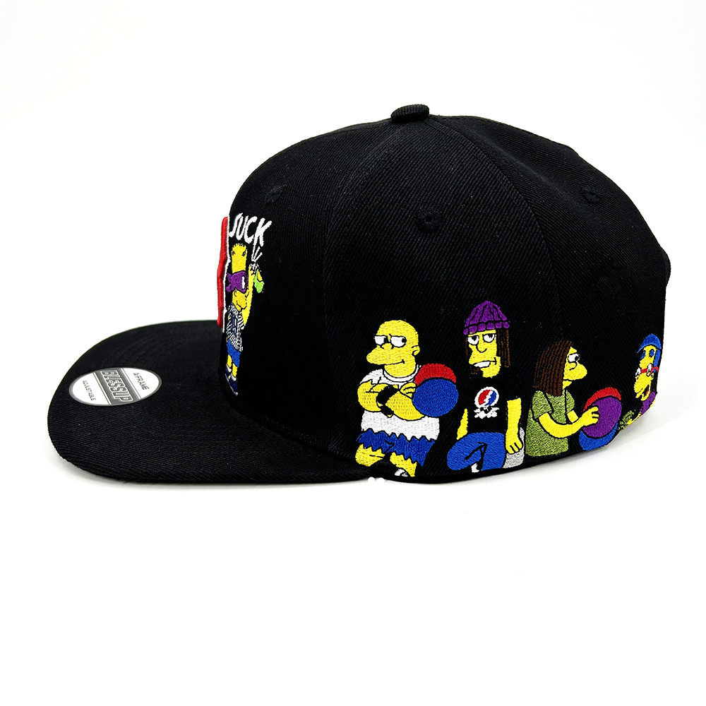 Customized 6 Panel Unisex Embroidered Snapback Caps Acrylic Flat Bill Hip Hop Adjustable