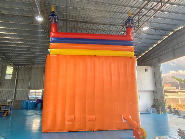 Slide comercial de PVC inflável castelo de slides largos castelo de charme exótico slide seco inflável para crianças e adultos