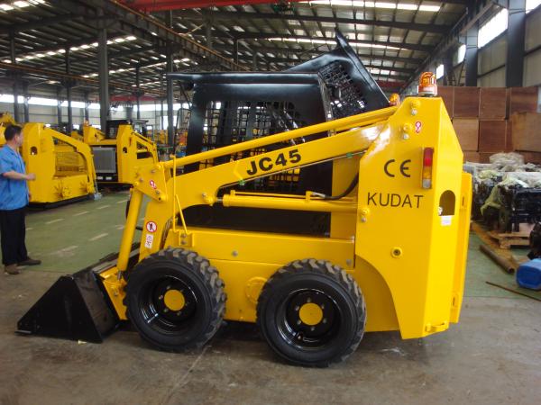 Hydraulic Electric Skid Steer Loader , 20 ° Grade Ability Skid Steer Track Loader