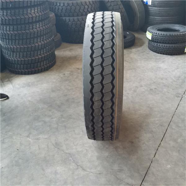 11R22.5 12R22.5 Pneus à roues pour camions-remorques Pneus à vide tout fil