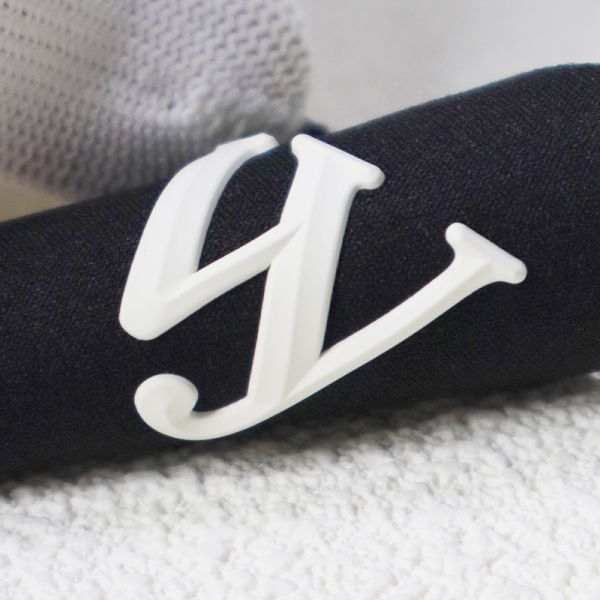 3D Molded Silicone Heat Transfer Label - Custom Logo Emblem for Fashion Apparel & Accessories
