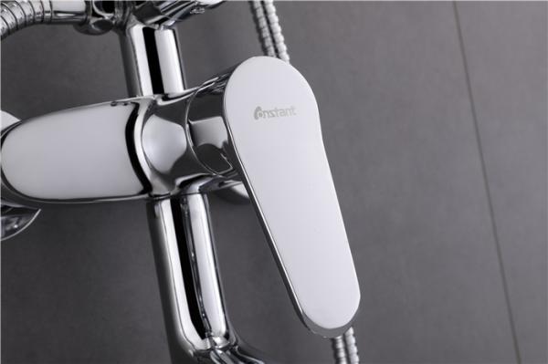 Household Round Bathroom Shower Fixture Sets , 304 Stainless Steel Plated Pole Bathroom Shower Set