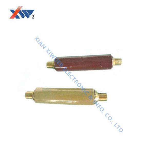 16.5mm X 30.5mm Alta tensão 12KVAC 200pF Capacitor de exibição cerâmica Mandril ± 20% Tolerância