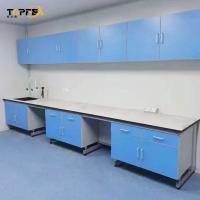 Facile d'installation banc mural de laboratoire La solution parfaite pour les petits espaces