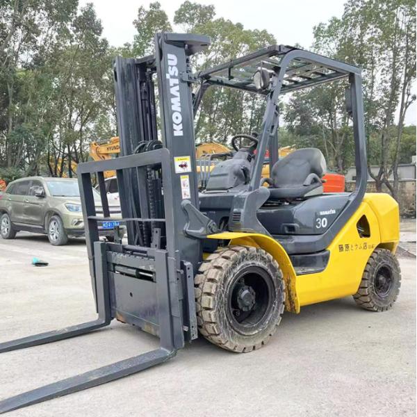 Good Condition 3ton TOYOTA Original Japan Second Hand Forklift and Low Working Hours