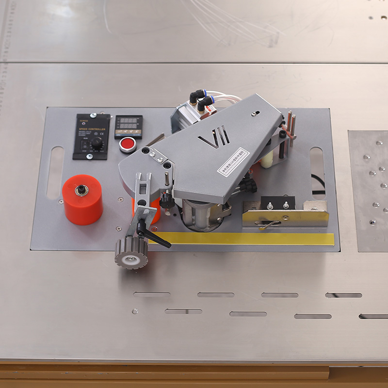 Небольшие машины кольцевания 380V края Woodworking выправляя линию кривой прямую
