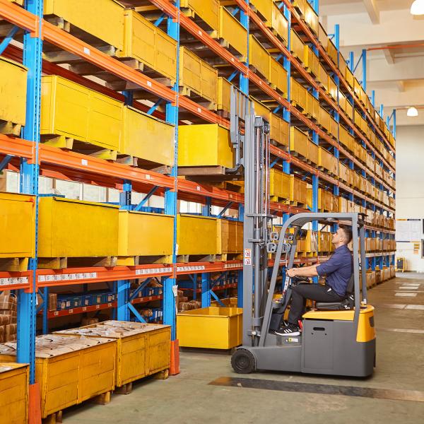 Rear Wheel Driven 1500kg 3 Wheel Electric Counterbalance  Forklift
