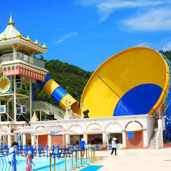 Factory Hot Selling Water Park Amusement Equipment New Design Theme Park Carbon Fiber Rainbow Race Slide