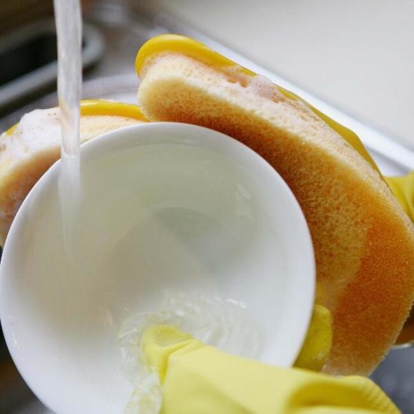 Желтая уникальная длина 35км латекса доказательства масла перчаток губки Дишвашинг естественная