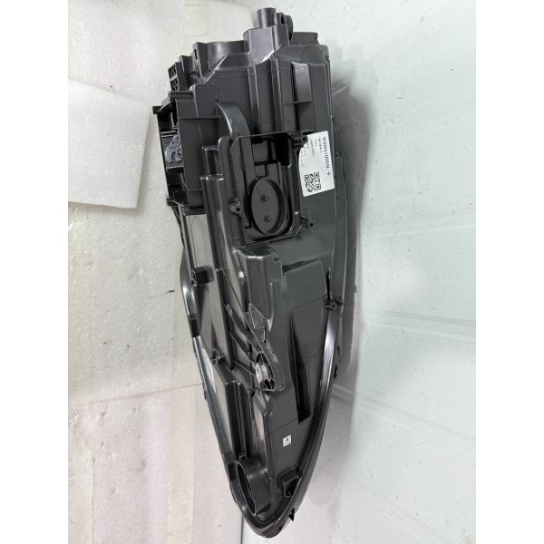 2018- 2021  Headlights Old Maca Left Headlight Long Lifespan Part number: 95B94 1029GD