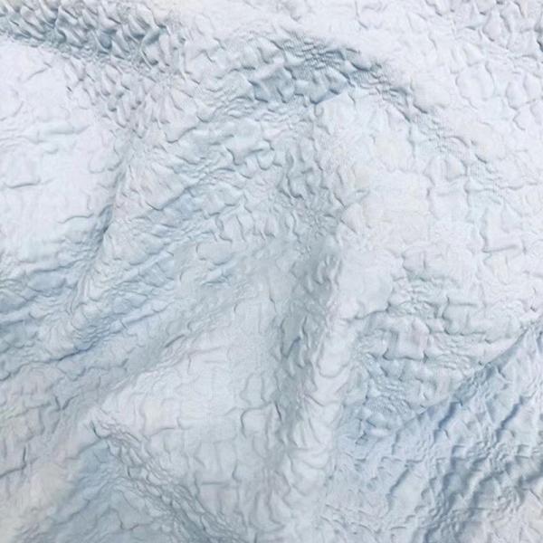 Seersucker Embossing 57 inch Polyester Jacquard Fabric For Dress Abrasion Resistant