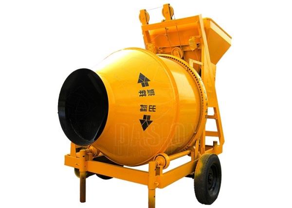 Small Portable 350L Hydraulic Concrete Mixing Equipment Hopper Lift For Building