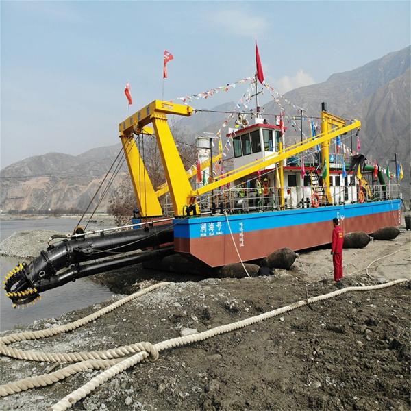 Cumins Diesel Engine Cutter Suction Dredger with Booster Station