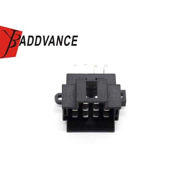 9-966140-3 connecteur rectangulaire d'en-tête de puissance de 12 séries de Pin TE Connectivity ampère MPC