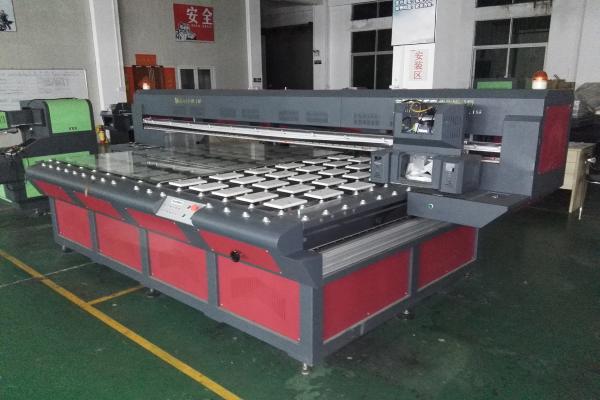2.5X1.3m High Volume Flatbed UV Printers for Metal sheet / Paperboard RICOH GEN4/GEN5 