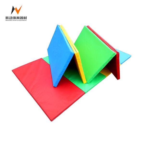 Детские сады Спортивный центр Детский коврик способствует физической активности и игровому времени