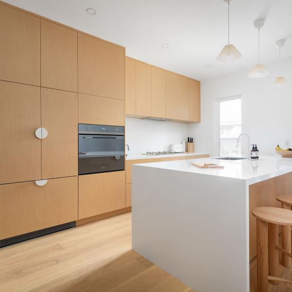 Custom 3D Automatic Wood Veneer Kitchen Cabinet Intergated Handle