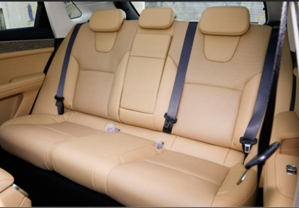 Porte modèle 5 Seat de Mid Size SUV 5 de modèle d'AITO QJIE M5 2022 Rear Drive Standard