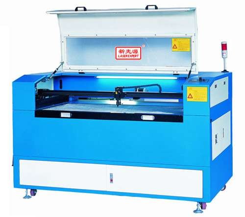 Embroidery Laser Cutting Machine, Trademark Laser Cutting Machne