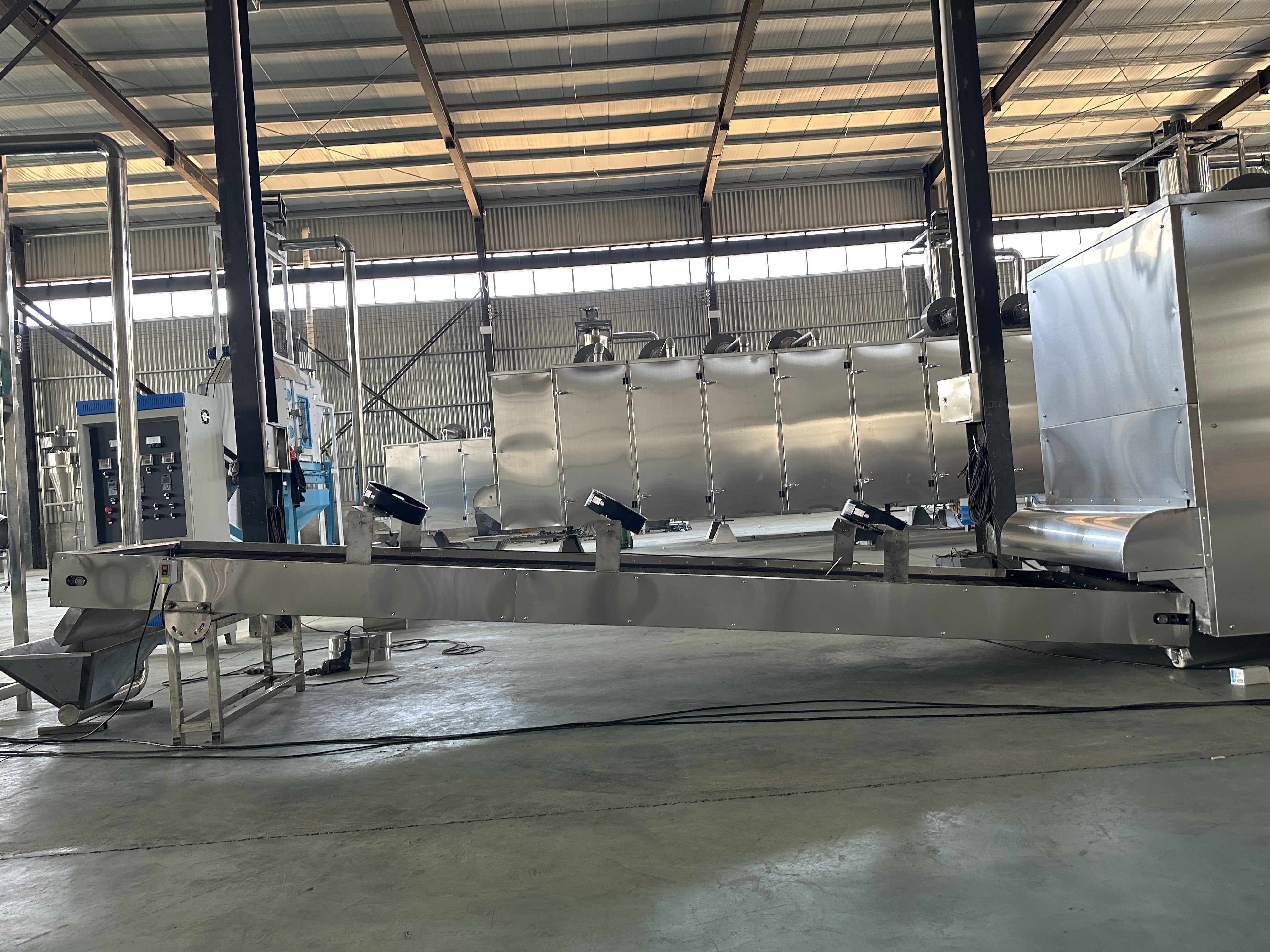 500-1000 kg/h Aquafeed Pellet Production Line for Fish Farms