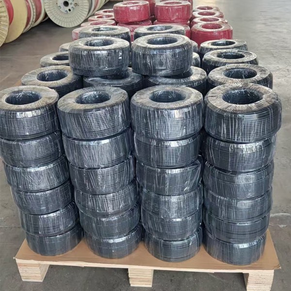 2.5mm 4mm 6mm PV1-F Solar Cable For Solar Panel Double Layer Insulated Photovoltaic Cable