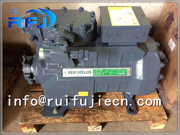 三角形のコネクターD8SJ1-6000-BWM/Dが付いている60hp DWM Copelandスクロール冷凍の圧縮機