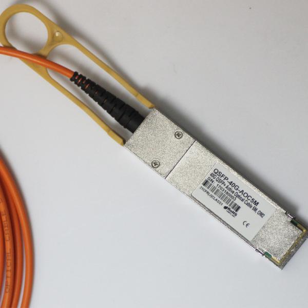 Fan Out Fiber Breakout Cable Hangalxy 40G QSFP To 4x10G SFP+ Parallel