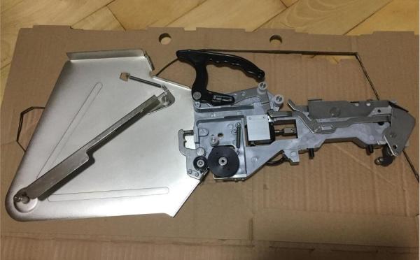 CHM-T560P4 Pneumatic Pick And Place Machine Parts Yamaha CL Feederl 12mm